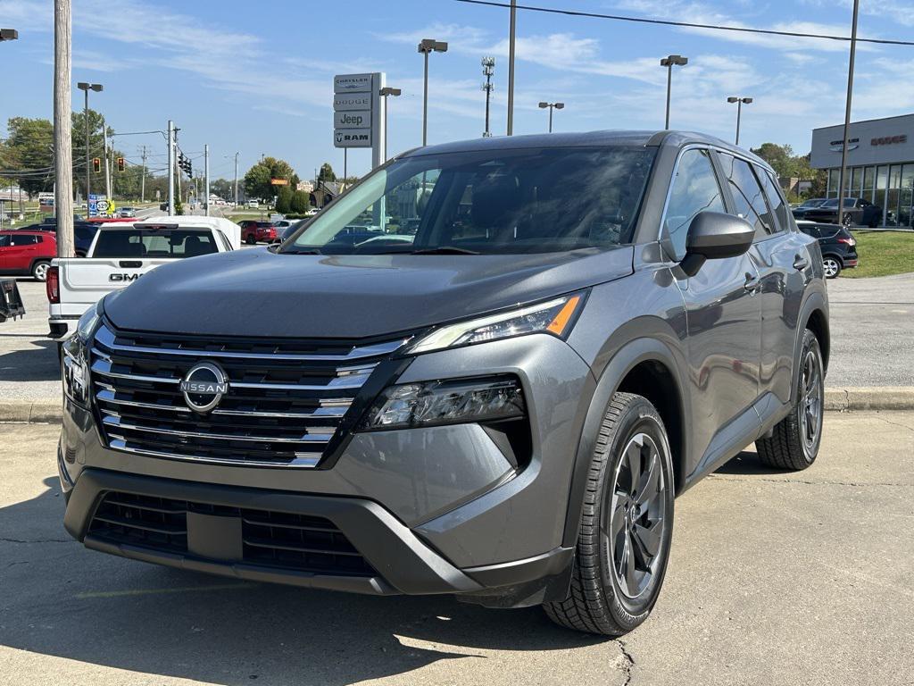 used 2024 Nissan Rogue car, priced at $23,995