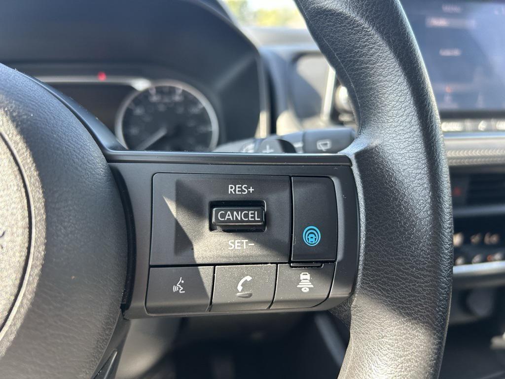 used 2024 Nissan Rogue car, priced at $23,995