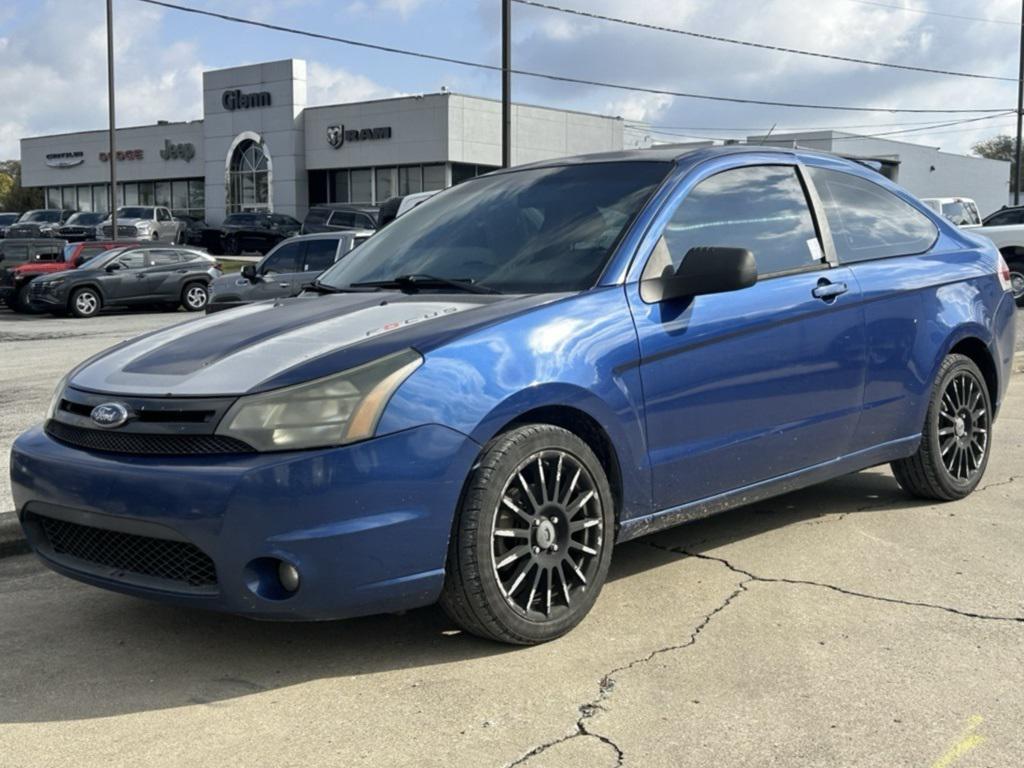 used 2009 Ford Focus car, priced at $1,995