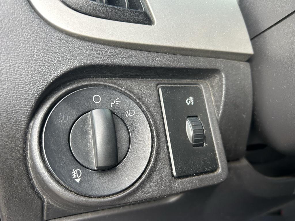 used 2009 Ford Focus car, priced at $1,995