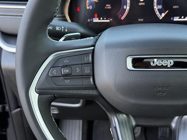 new 2025 Jeep Grand Cherokee car, priced at $35,170