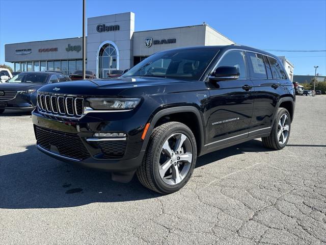 new 2024 Jeep Grand Cherokee car, priced at $45,505