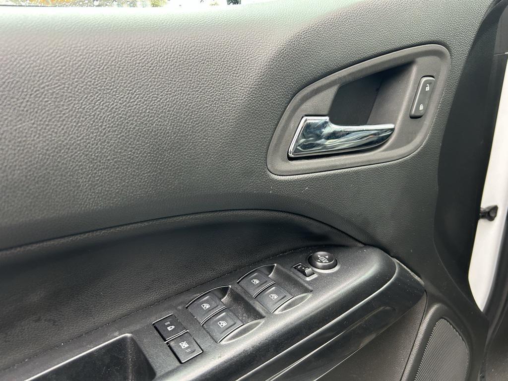 used 2022 GMC Canyon car, priced at $33,500