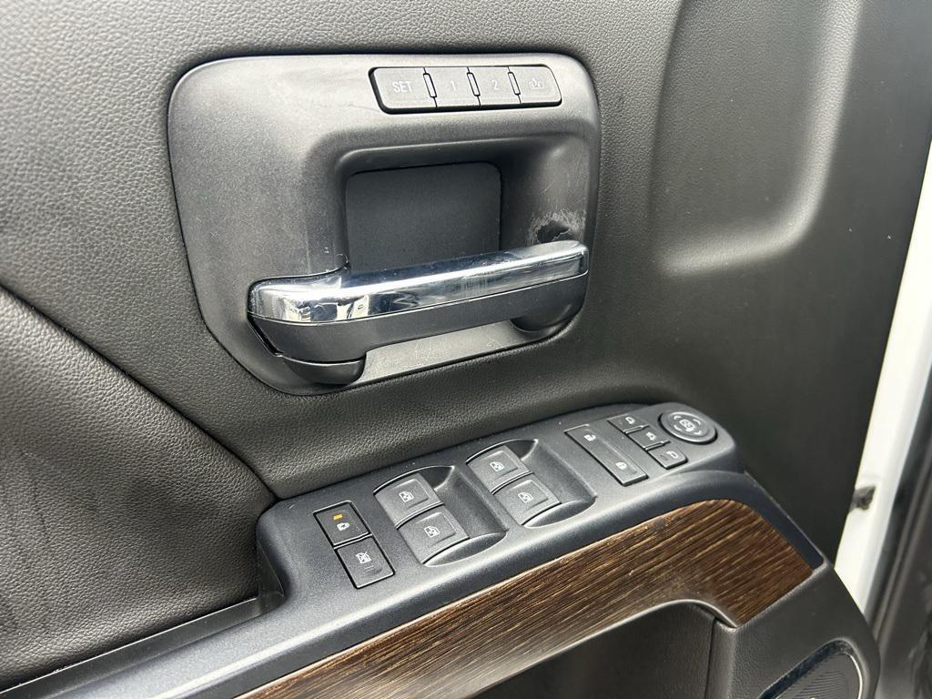 used 2018 GMC Sierra 1500 car, priced at $31,500