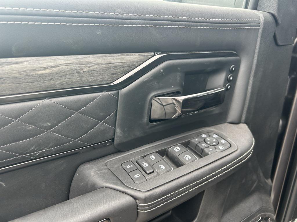 new 2025 Ram 2500 car, priced at $77,905