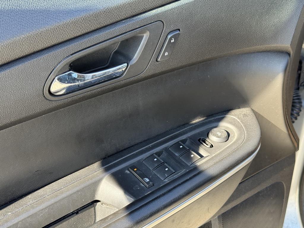 used 2012 GMC Acadia car, priced at $6,500