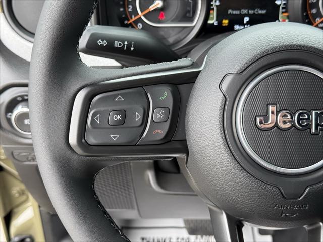 new 2025 Jeep Wrangler car, priced at $40,075