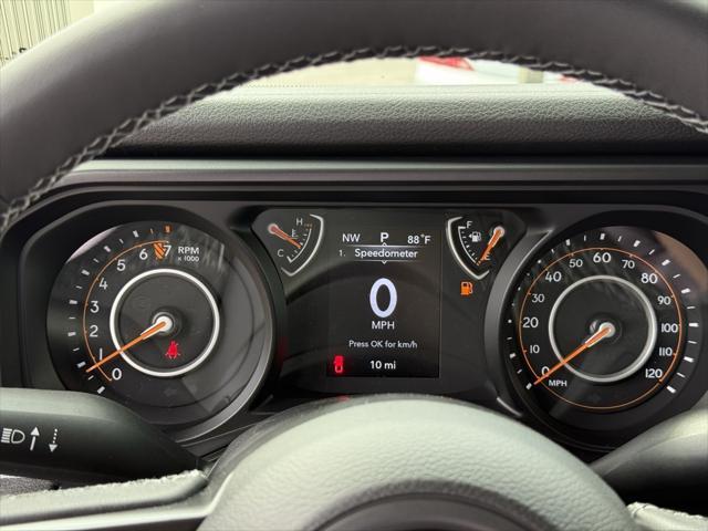 new 2025 Jeep Gladiator car, priced at $39,180