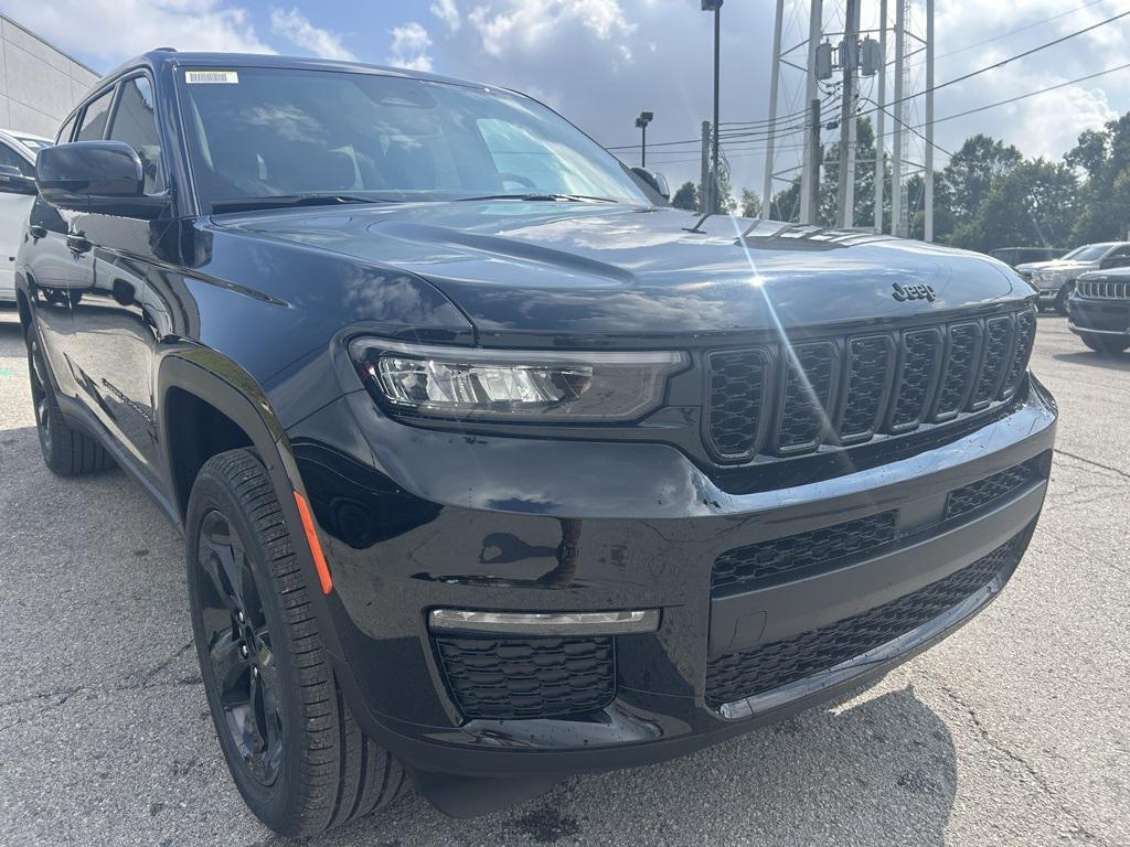 new 2025 Jeep Grand Cherokee L car, priced at $42,335