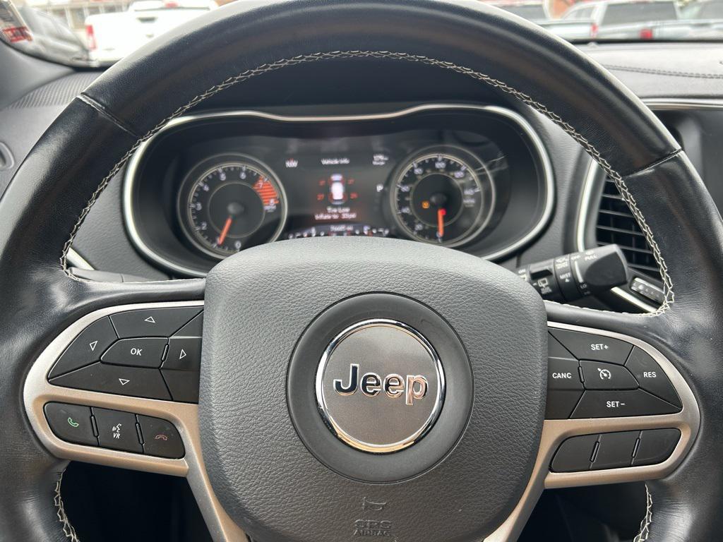 used 2021 Jeep Cherokee car, priced at $19,995