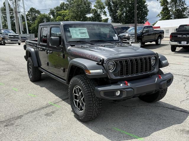 new 2025 Jeep Gladiator car, priced at $46,305