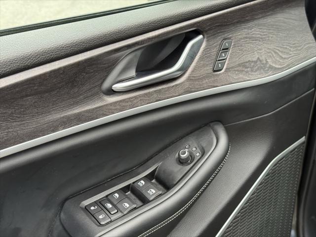 used 2022 Jeep Grand Cherokee L car, priced at $32,995