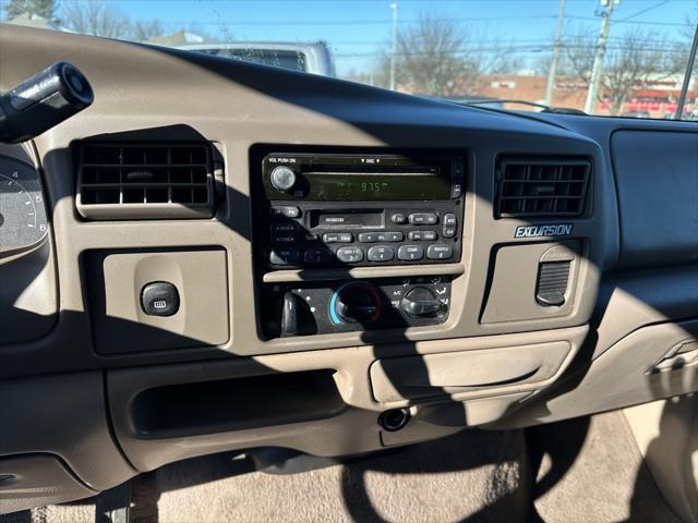 used 2000 Ford Excursion car, priced at $4,995