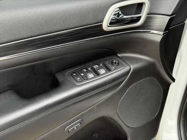 used 2020 Jeep Grand Cherokee car, priced at $23,995