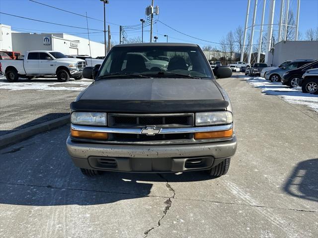 used 2001 Chevrolet S-10 car, priced at $4,995