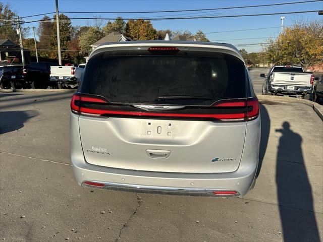 used 2022 Chrysler Pacifica Hybrid car, priced at $31,500