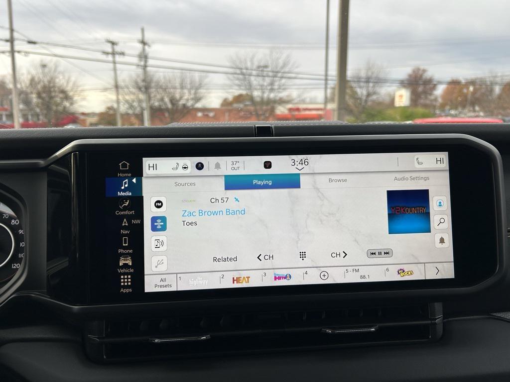 new 2026 Jeep Wrangler car, priced at $46,880