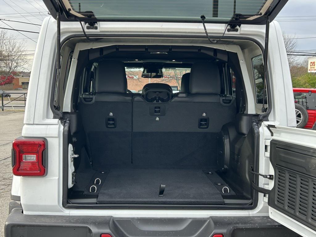 new 2026 Jeep Wrangler car, priced at $46,880