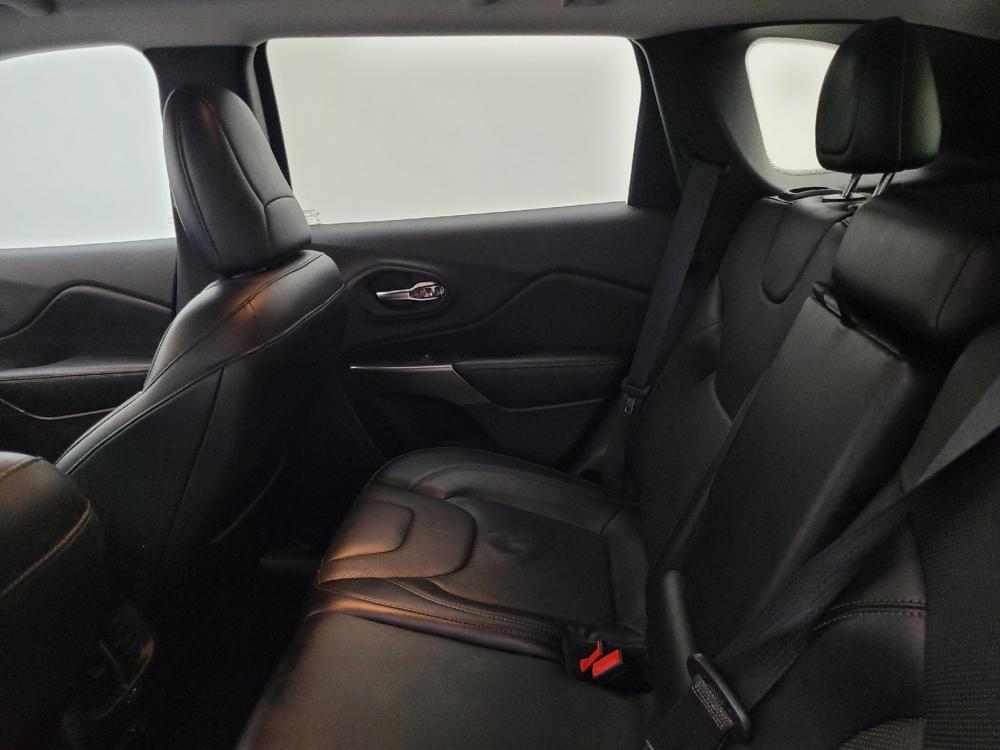 used 2019 Jeep Cherokee car, priced at $21,395