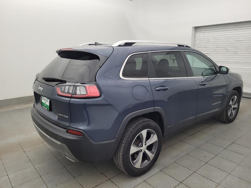 used 2019 Jeep Cherokee car, priced at $21,395