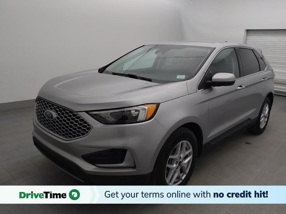 used 2024 Ford Edge car, priced at $28,095