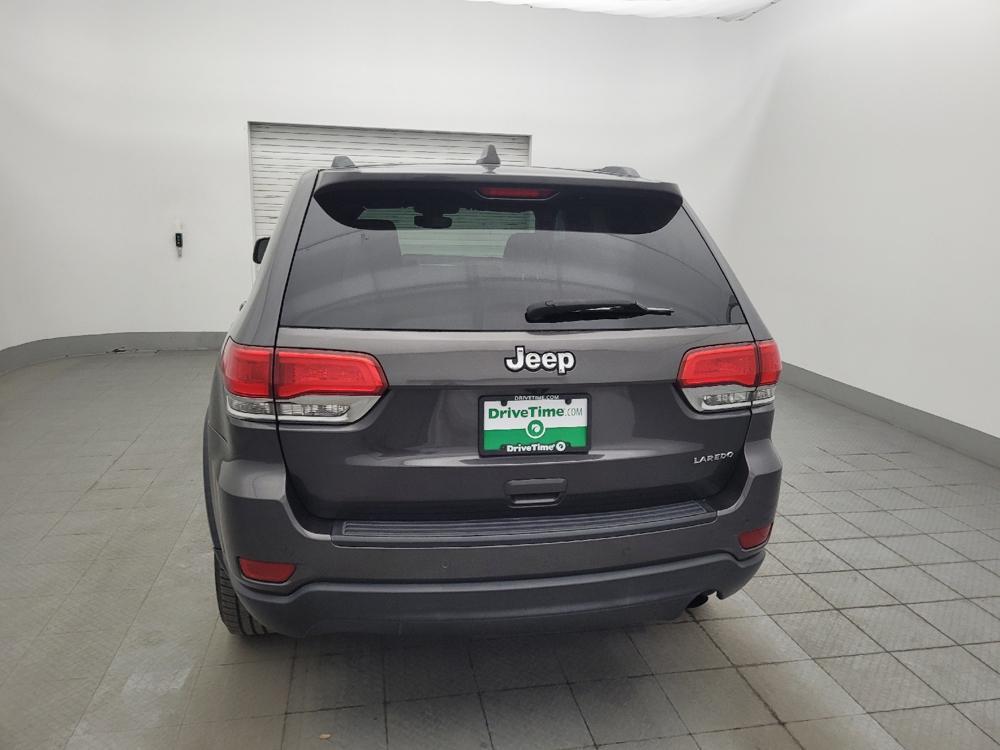 used 2018 Jeep Grand Cherokee car, priced at $16,395