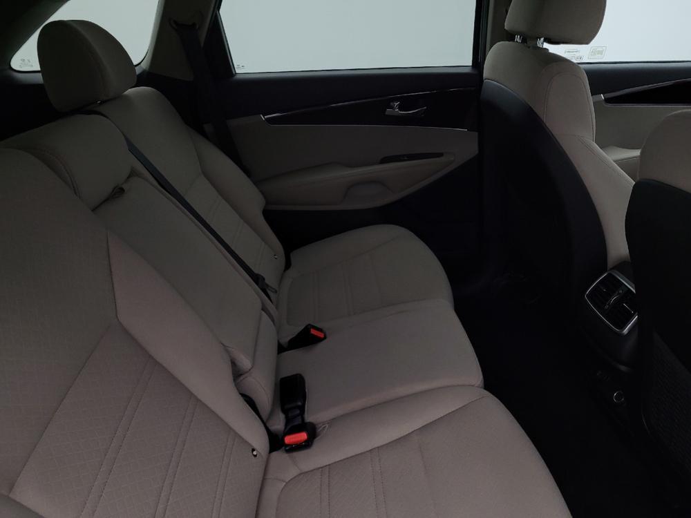 used 2018 Kia Sorento car, priced at $14,195