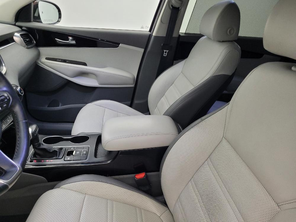 used 2018 Kia Sorento car, priced at $15,195