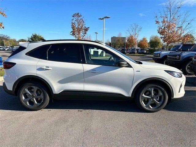 new 2025 Ford Escape car, priced at $33,518