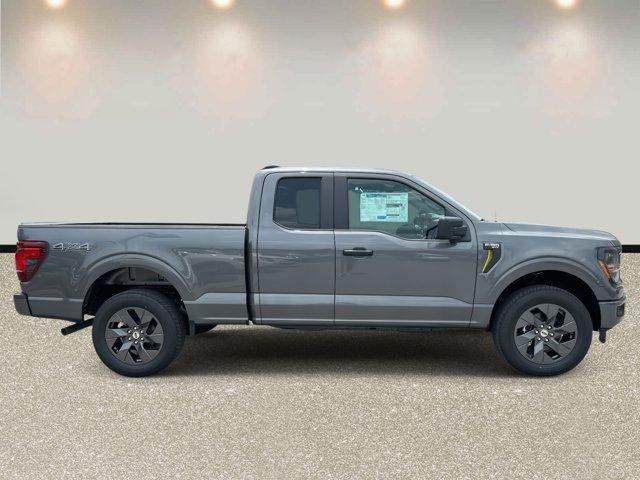 new 2025 Ford F-150 car, priced at $43,654