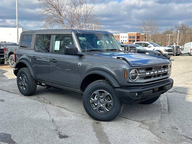 new 2024 Ford Bronco car, priced at $44,521