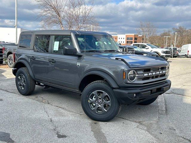 new 2024 Ford Bronco car, priced at $44,521