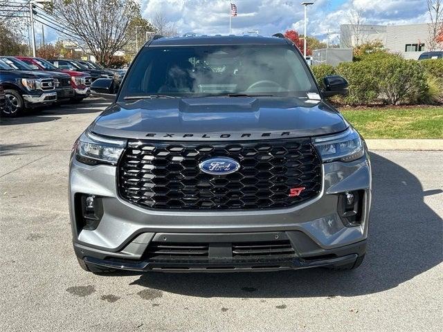 new 2025 Ford Explorer car, priced at $55,900