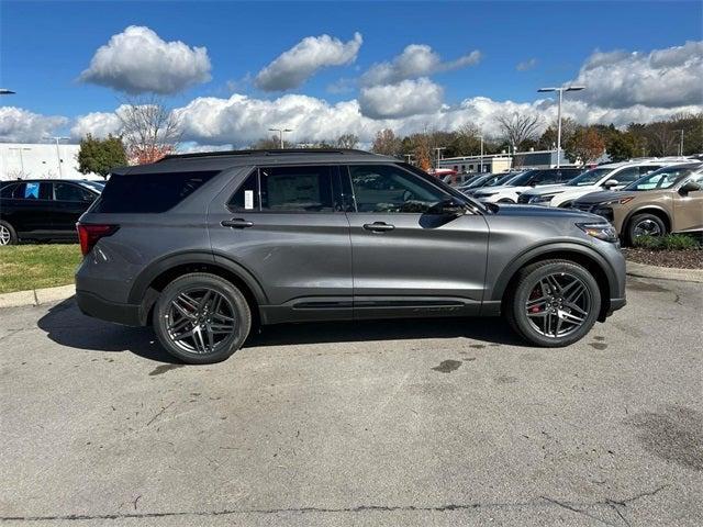 new 2025 Ford Explorer car, priced at $55,900