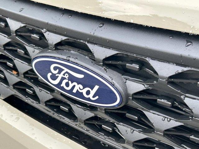 new 2025 Ford Maverick car, priced at $33,250