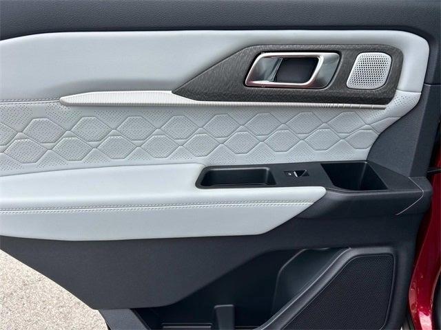 new 2025 Ford Explorer car, priced at $56,062