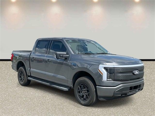 new 2025 Ford F-150 Lightning car, priced at $61,511