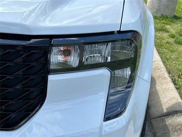 new 2025 Ford Maverick car, priced at $32,618