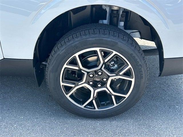 new 2025 Ford Maverick car, priced at $37,003