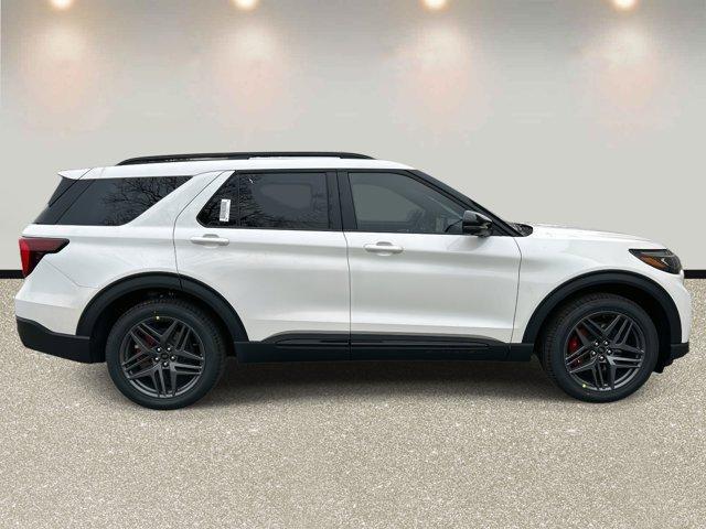 new 2025 Ford Explorer car, priced at $52,685