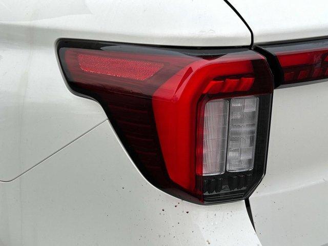 new 2025 Ford Explorer car, priced at $52,685