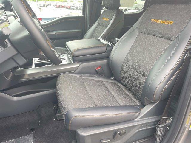 new 2025 Ford F-150 car, priced at $69,090