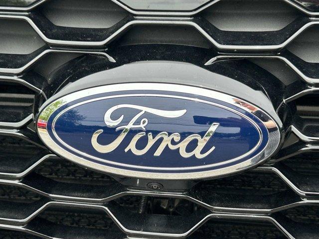 new 2025 Ford Explorer car, priced at $42,847