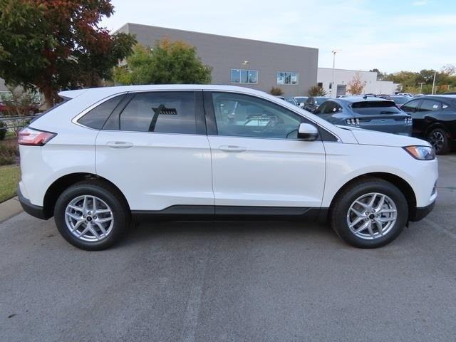 new 2024 Ford Edge car, priced at $35,063