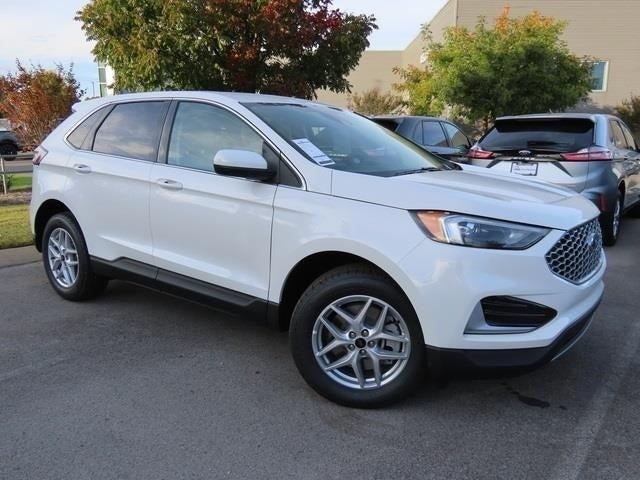 new 2024 Ford Edge car, priced at $35,063