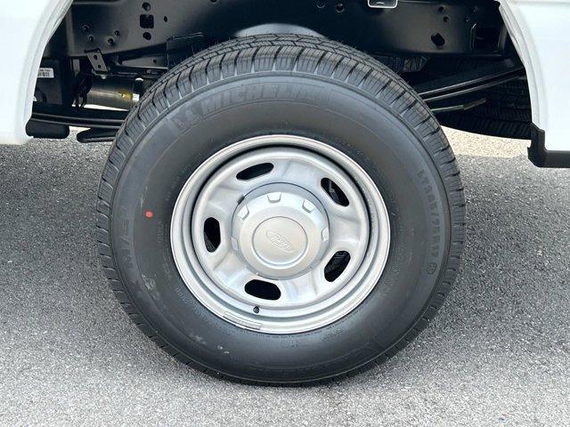 new 2025 Ford F-250 car, priced at $47,421