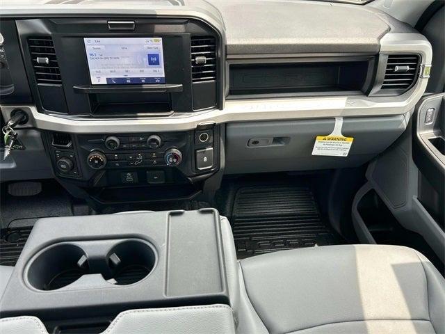 new 2025 Ford F-250 car, priced at $47,421