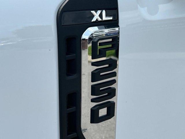 new 2025 Ford F-250 car, priced at $47,421