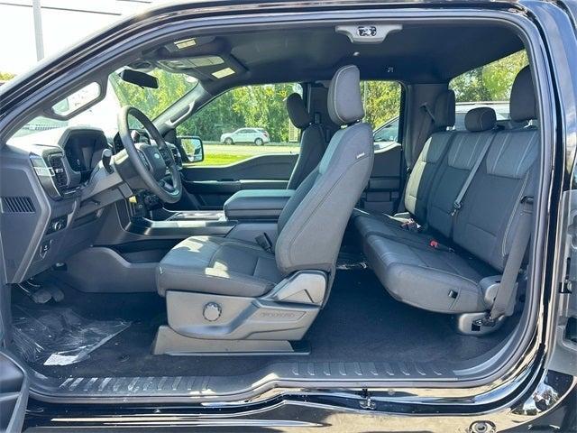 new 2024 Ford F-150 car, priced at $33,681