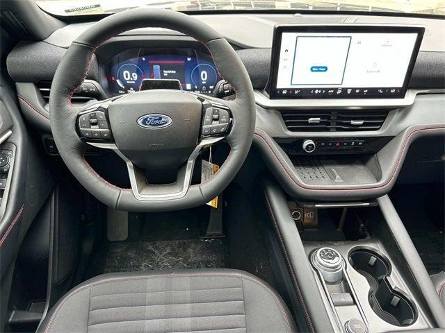 new 2025 Ford Explorer car, priced at $46,561